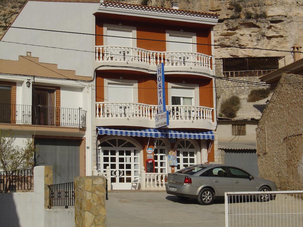 Hostal D'Ernes Alcala del Jucar Exterior foto