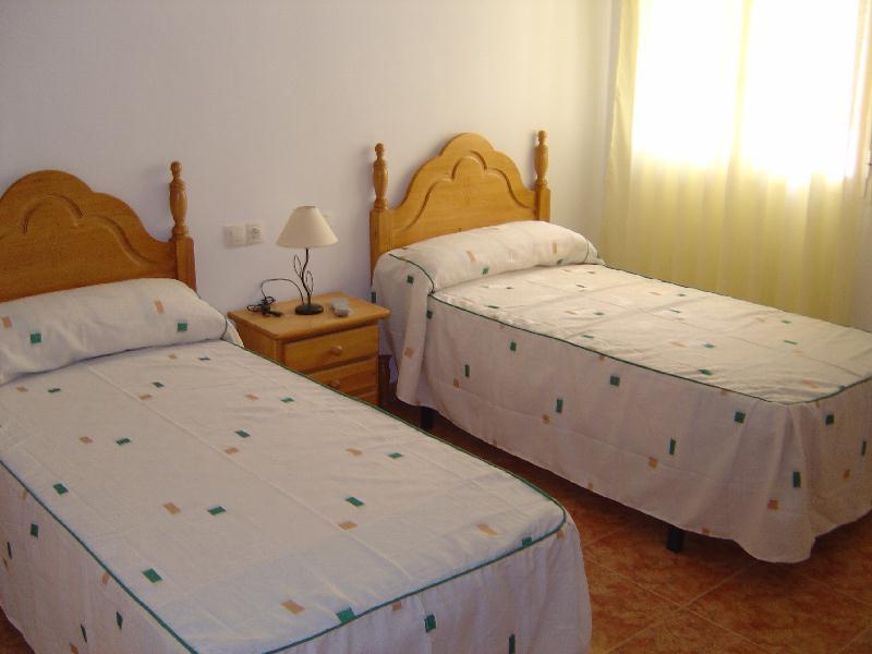 Hostal D'Ernes Alcala del Jucar Exterior foto